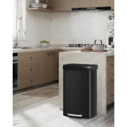 21 Gallon / 80 Liter Step-on Trash Can, Stainless Steel Kitchen Garbage Bin Featuring Soft-Close Plastic Lid And Liner Retainer Ring -The Range Shop GUEST 524cf874 1682 4848 93b2 6a2499c6002e
