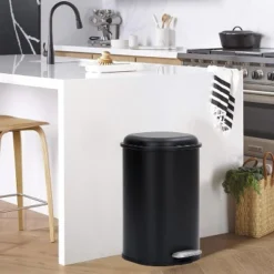 8 Gallon Step Trash Can, Garbage Can With Soft-Close Lid, Metal Garbage Bin, Without Inner Bucket -The Range Shop GUEST d23f72cd ee40 4617 a5c7 35a1a5d72534